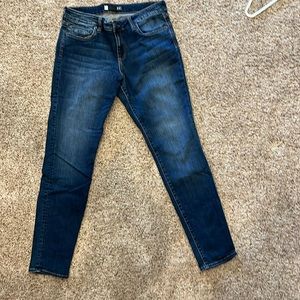 KUT Toothpick Skinny Jeans. Size 12. Like New